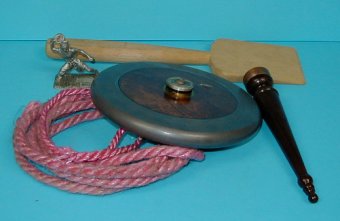 コタバルのこま マレーシア 世界一長く回るこま